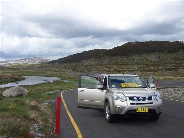 2011-12_peter_bennett_coast_to_kosci_hire_car_near_guthries_creek.jpg